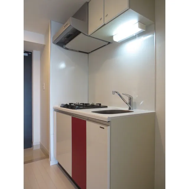 Lacras Hatagaya - Interior - ["Cabinetry", "Building", "Countertop"]
