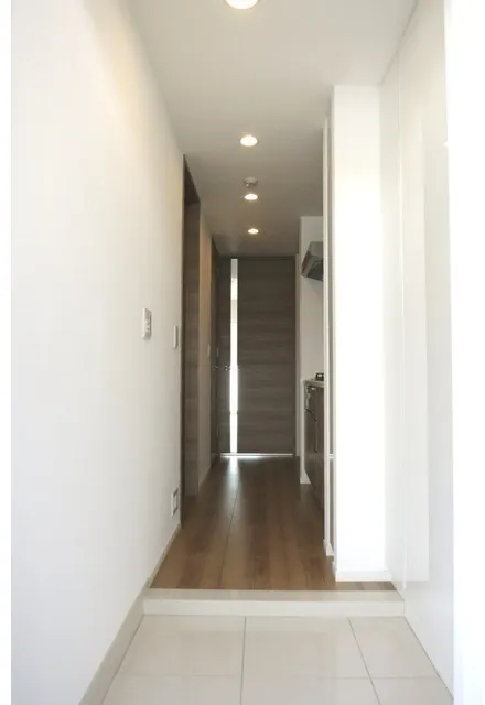 Comforia Meguro Aobadai - Interior - ["Flooring", "Floor", "Wall"]