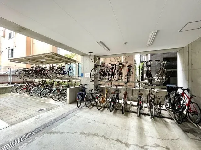 Residia Tsukishima II - Other - ["Bicycle", "Bicycle frame", "Bicycle wheel"]