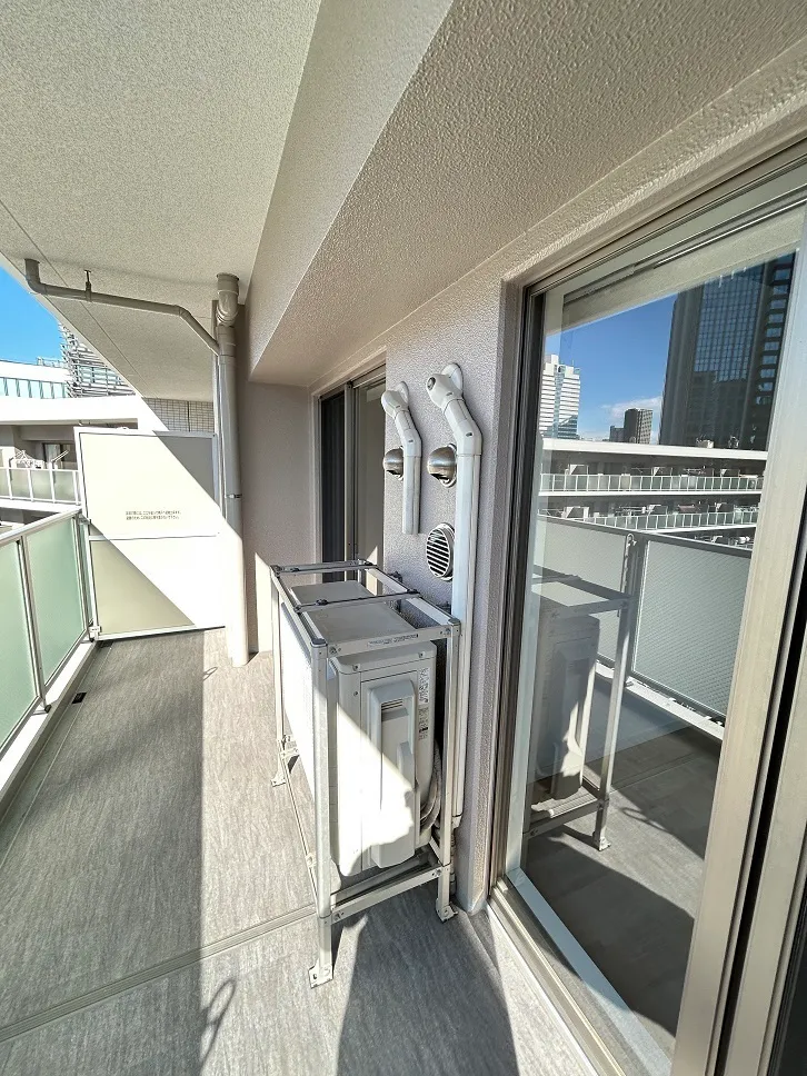 Esty Maison Toyosu Residence - Interior - ["Balcony", "Apartment", "Glass"]
