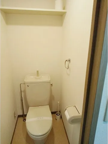 Maison De Ville Shinagawa - Interior - ["Toilet seat", "Toilet", "Bathroom"]