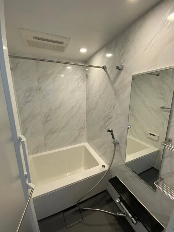 Struth Plus Nishinippori - Interior - ["Plumbing fixture", "Flooring", "Bathroom"]