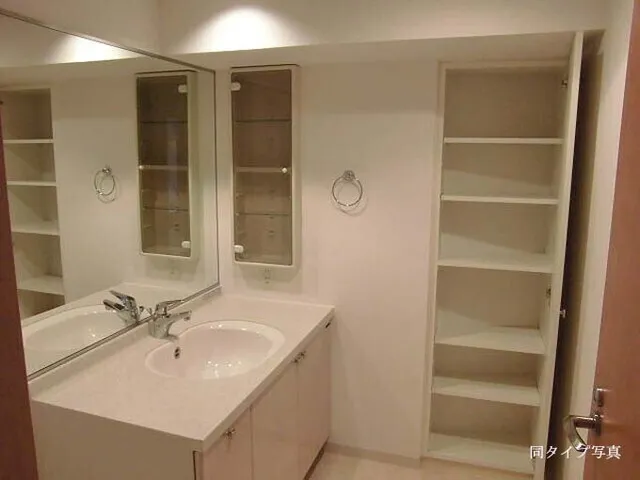 Comforia Ginza East - Interior - ["Bathroom Sink", "Wood", "Bathroom cabinet"]