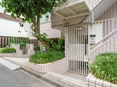 Nakazawa Court - Exterior - ["Residential area", "Apartment", "Condominium"]