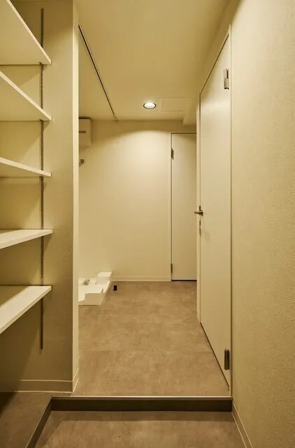 Tides Sumiyoshi - Interior - ["Flooring", "Wall", "Floor"]