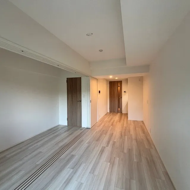 Park Axis Shinagawa Minamioi Park Front - Interior - ["Flooring", "Floor", "Wood"]