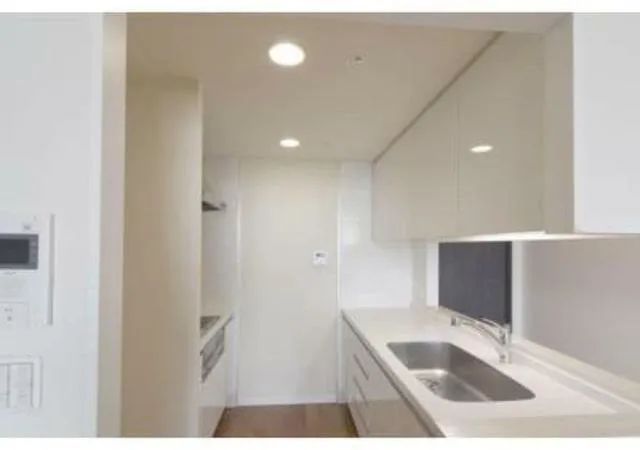 The Tokyo Towers Midtower - Interior - ["Property", "Room", "Ceiling"]