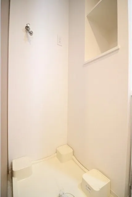 Baus Stage Takadanobaba - Interior - ["Fixture", "Building", "Interior design"]