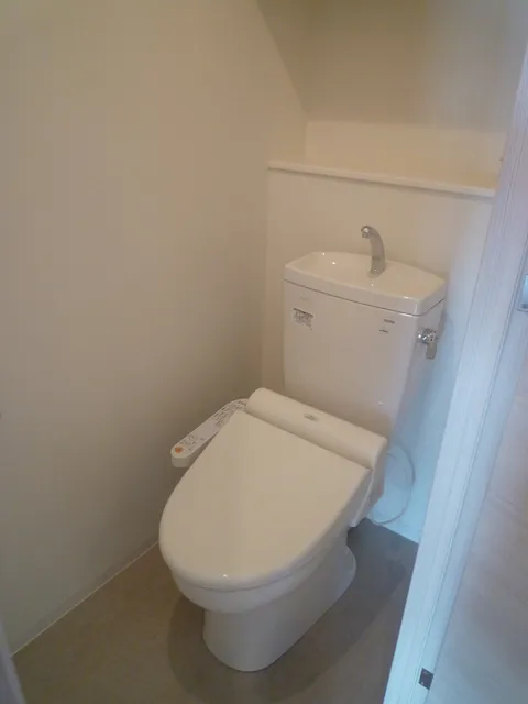Park Habio Shibuya Honmachi Residence - Interior - ["Toilet seat", "Plumbing fixture", "Bathroom sink"]