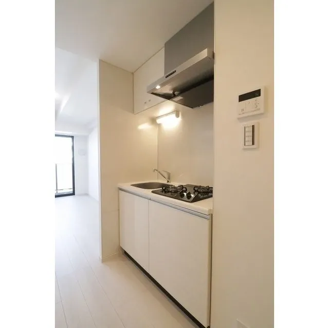 Comforia Live Sugamo - Interior - ["Cabinetry", "Tap", "Building"]