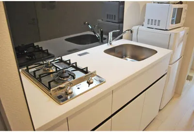 ZOOM Ebisu - Interior - ["Kitchen", "Major appliance", "Kitchen stove"]