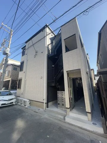 Log Life Higashi Rokugo - Exterior - ["Composite material", "Door", "Apartment"]