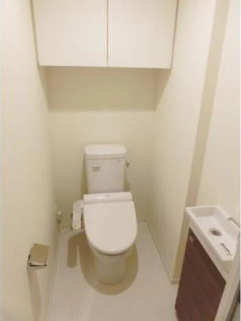 Park Axis Toyosu Canal - Interior - ["Toilet seat", "Toilet", "Flooring"]
