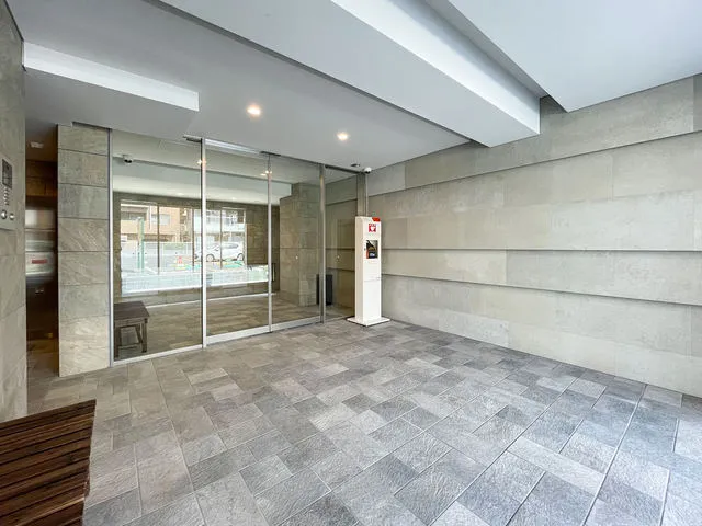 Alivio HORIUCHI - Exterior - ["Flooring", "Floor", "Tile Flooring"]