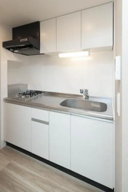 Comodo Ebisu - Interior - ["Room", "Countertop", "Kitchen"]