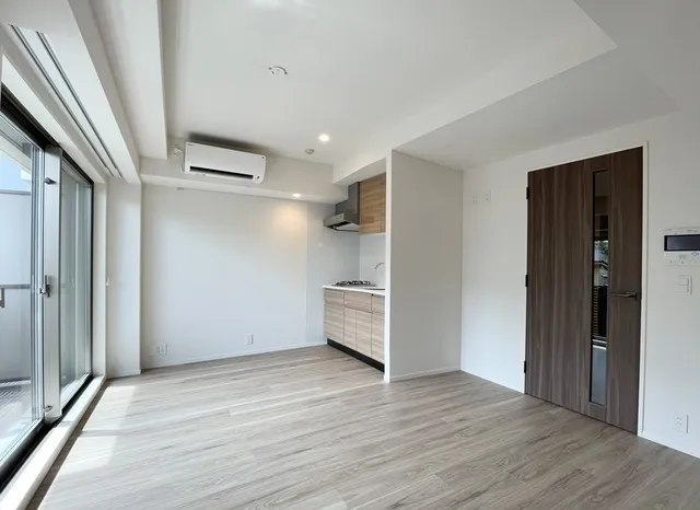 Park Axis Toyocho Residence - Interior - ["Building", "Fixture", "Wood"]