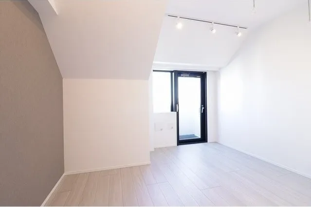 Demes Higashi Shinjuku - Interior - ["Property", "Building", "Fixture"]