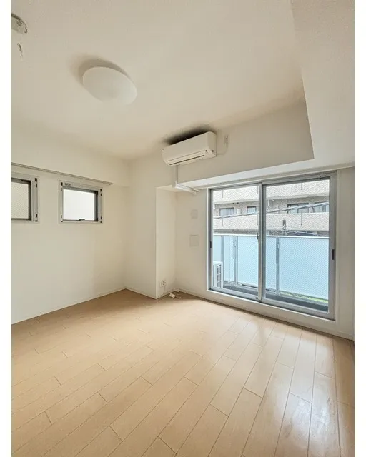 Casa Misakicho - Interior - ["Flooring", "Floor", "Ceiling"]