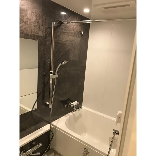Milia Residence Minamiazabu - Interior - ["Shower door", "Shower", "Property"]