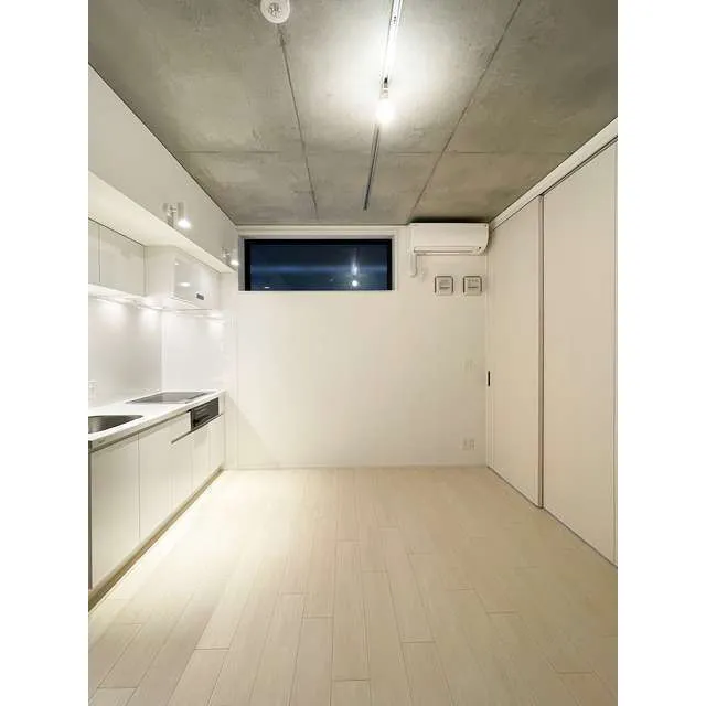 ASTILE Harajuku - Interior - ["Building", "Fixture", "Rectangle"]