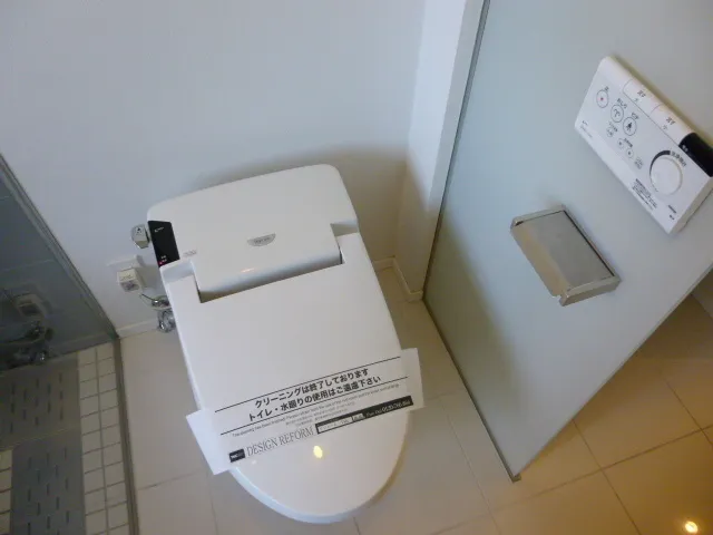 Court Hills Hiroo Minami - Interior - ["Plumbing fixture", "Bathroom", "Plumbing"]
