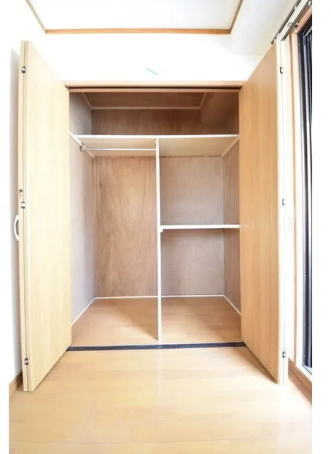 No. 6 Hokushin Building - Interior - ["Wood", "Flooring", "Floor"]