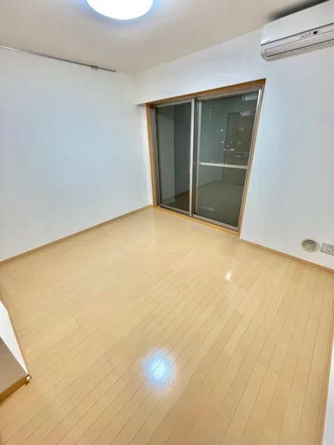 RESIDIA Shima Tsuyama - Interior - ["Fixture", "Wood", "Interior design"]