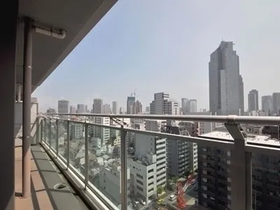 Lieto Court Arc Tower - Interior - ["Daytime", "Metropolitan area", "High-rise building"]