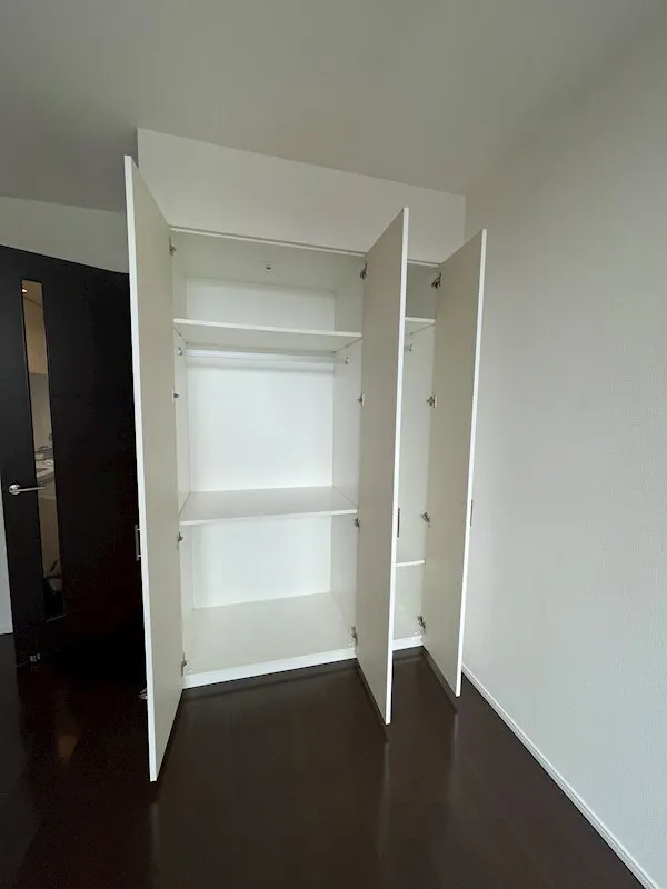 Shinagawa East - Interior - ["Flooring", "Wood", "Floor"]