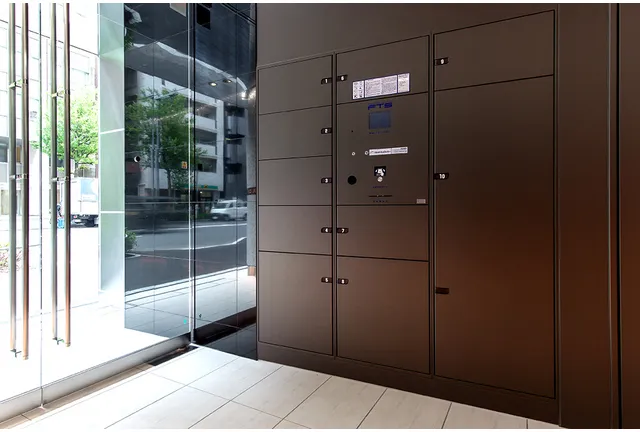 Este Shinjuku - Exterior - ["Elevator"]