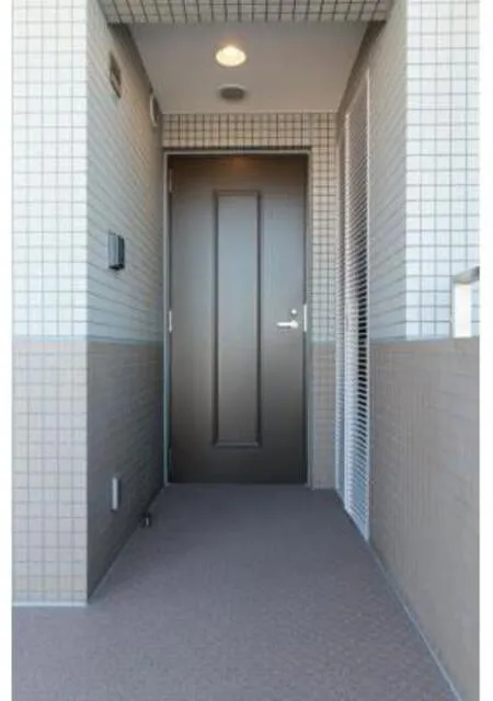 Patio Square Nakano - Interior - ["Door", "Floor", "Grey"]