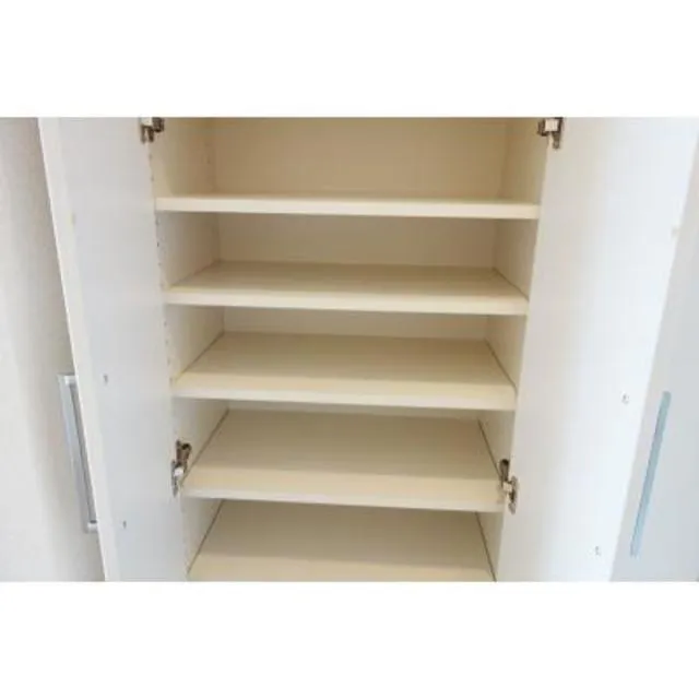 Park Axis Moto-Asakusa Stage - Interior - ["Shelf", "Shelving", "Furniture"]