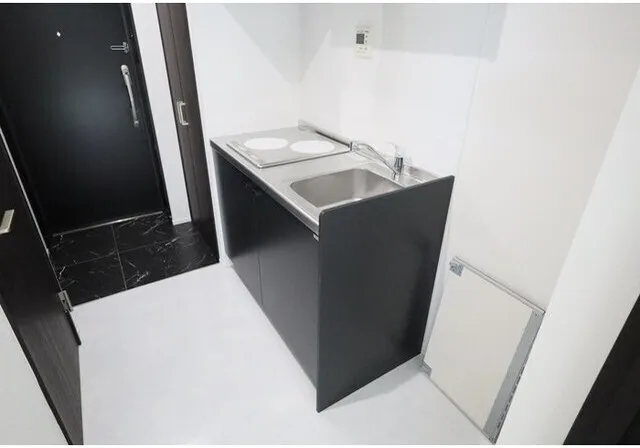 Crescer Nishikoyama - Interior - ["Floor", "Apartment", "Tile"]