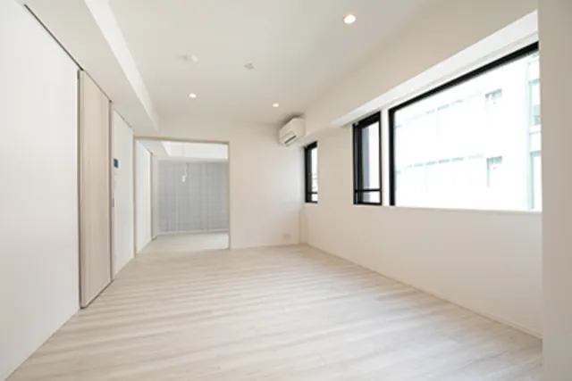 IS Ginza Residence - Interior - ["Window", "Building", "Fixture"]