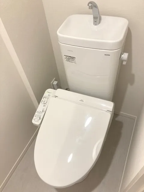 Park Axis Ryogoku Square - Interior - ["Plumbing fixture", "Bathroom", "Toilet"]