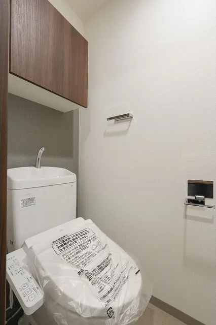Gran Casa Minowa IV - Interior - ["Tap", "Furniture", "Cabinetry"]