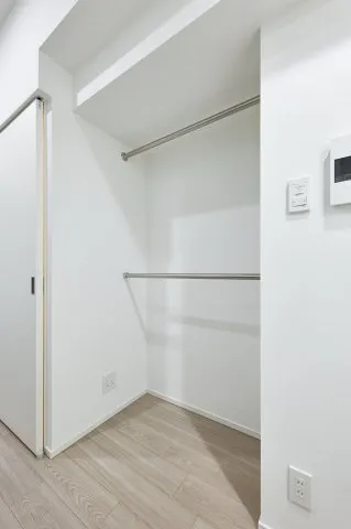 TOMORE Shinagawa Nakanobu - Interior - ["Flooring", "Wood", "Floor"]