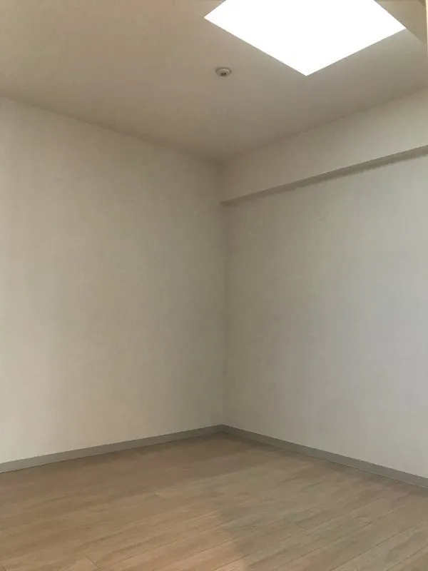 Residia Nakaochiai - Interior - ["Flooring", "Floor", "Wall"]