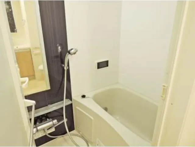 Urbanex Omori - Interior - ["Product", "Room", "Property"]