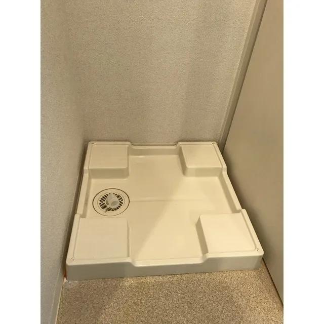 Comforia HIgashi-IKebukuro  - Interior - ["Rectangle", "Corded phone", "Box"]