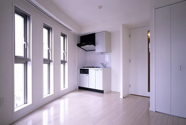 Residia Higashi Shinagawa - Interior - ["Floor", "Flooring", "Interior design"]