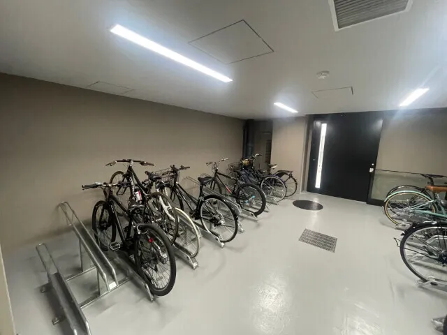 Residia Takadanobaba - Other - ["Ceiling", "Bicycle frame", "Bicycle"]