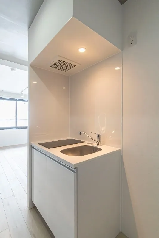 K-Suite Tokyo Toritsu Daigaku - Interior - ["Flooring", "Interior design", "Floor"]