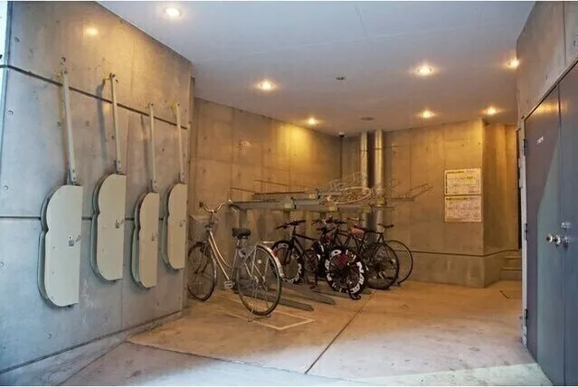 Laurier Ginza - Other - ["Property", "Wall", "Ceiling"]