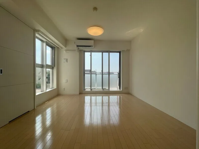 Milia Residence Sakurashinmachi - Interior - ["Flooring", "Wood", "Floor"]