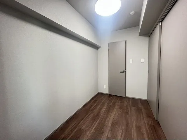 Comforia Liv Hatchobori - Interior - ["Flooring", "Floor", "Ceiling"]