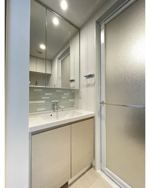 Stylio Kamata West - Interior - ["Flooring", "Wall", "Interior design"]