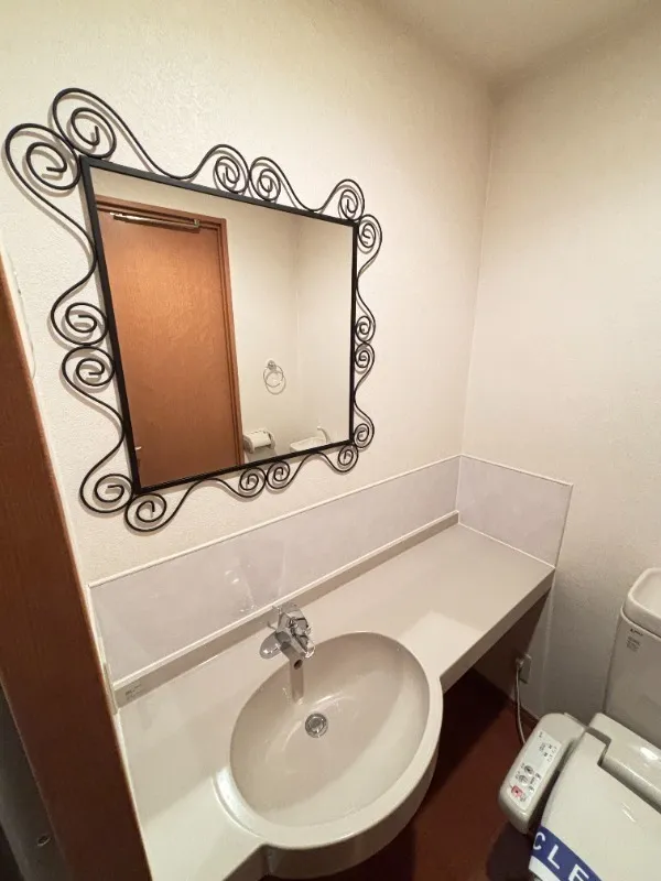 FSC Shinjuku Mansion - Interior - ["Wall", "Bathroom Sink", "Plumbing fixture"]