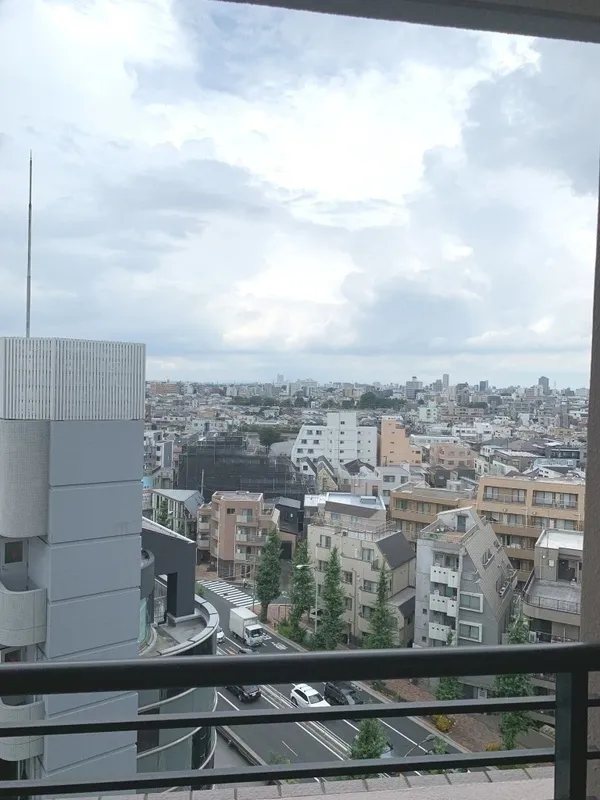 Doue Gakugeidaigaku - Interior - ["Daytime", "Urban area", "Metropolitan area"]