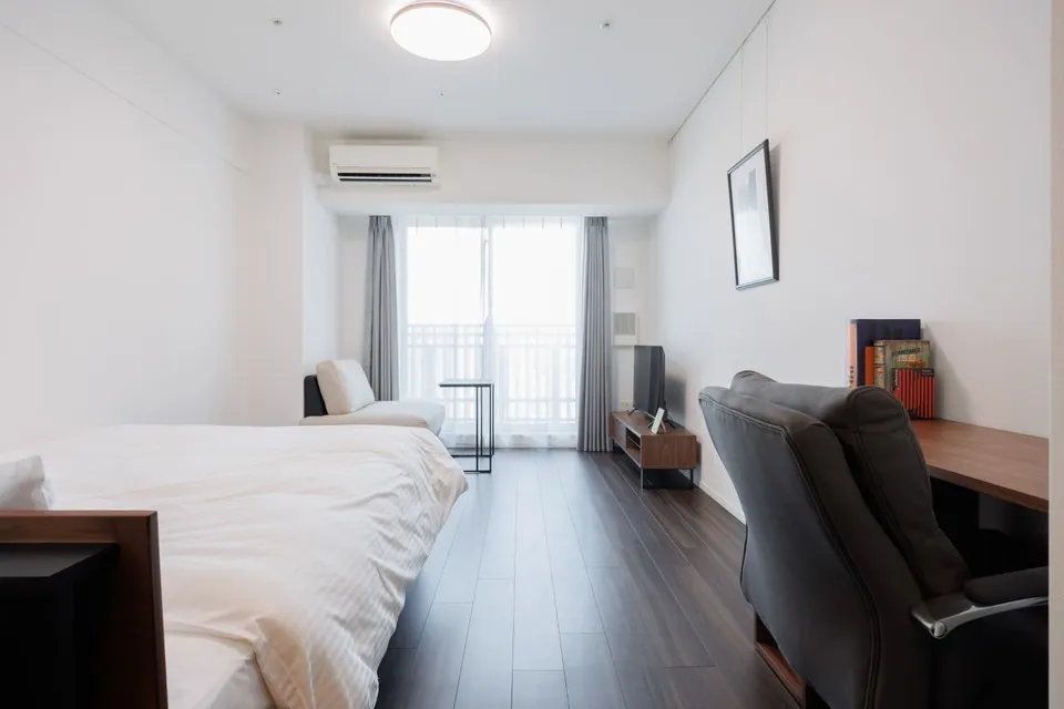 Hmlet Shinjuku Tower - Interior - ["Flooring", "Floor", "Furniture"]